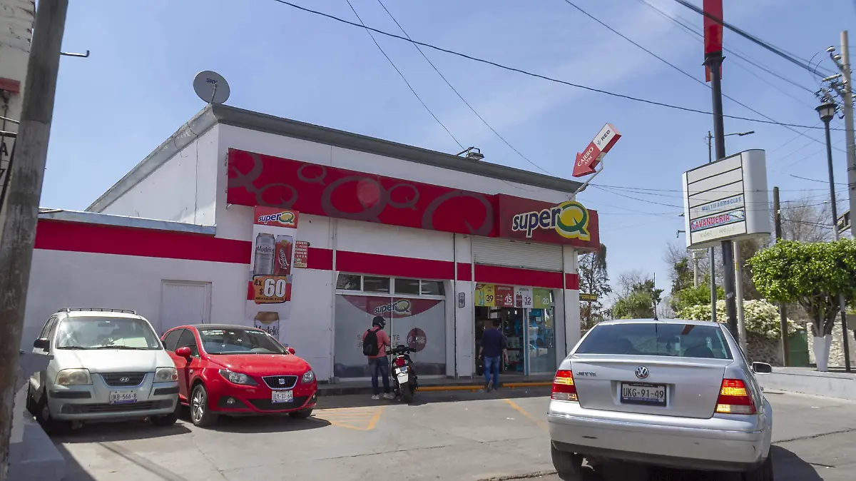 Comerciantes buscan tener mejores condiciones de seguridad. Foto César Ortiz.